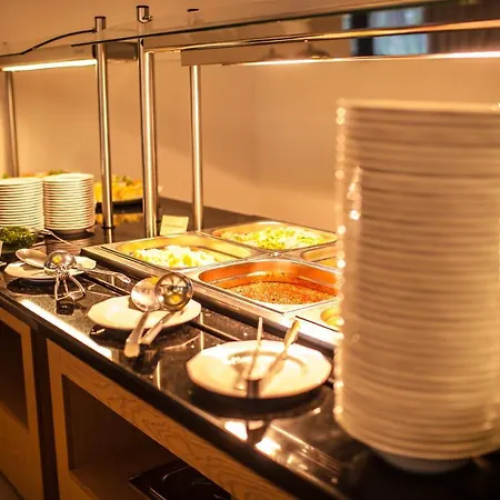 Natura Semesteranläggning (resort)