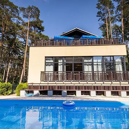 Курортный комплекс Natura *