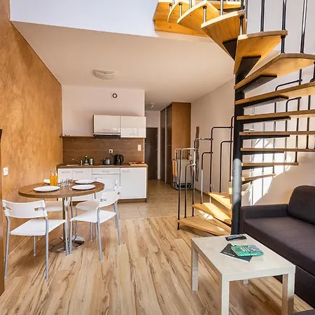 Semesteranläggning (resort) Natura